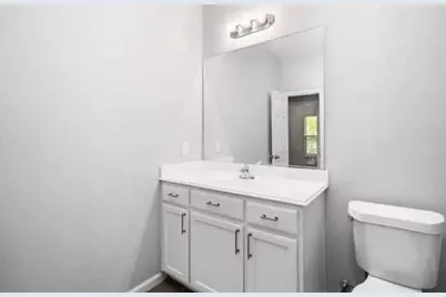 5101 Southwind Street, Houston, TX 77033 - Photo 9