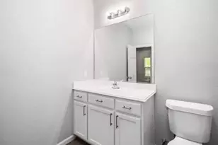5101 Southwind St, Houston, TX 77033 - Photo 9