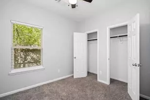 5101 Southwind St, Houston, TX 77033 - Photo 3