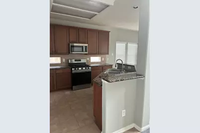 2922 Laurel Brook Ln, Pearland, TX 77584 - Photo 3