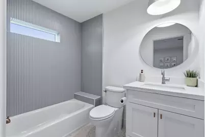 13957 Grambo Boulevard, Galveston, TX 77554 - Photo 33