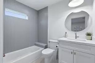 13957 Grambo Blvd, Galveston, TX 77554 - Photo 33