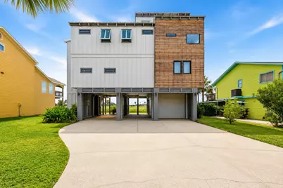 13957 Grambo Boulevard, Galveston, TX 77554 - Photo 5