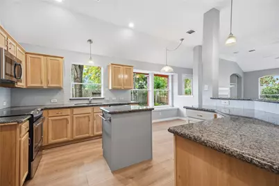 1411 Pebble Banks Lane, Seabrook, TX 77586 - Photo 9