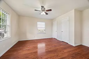 7119 Long Point Rd, Houston, TX 77055 - Photo 11