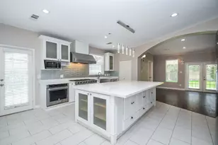 9715 Atwell Dr, Houston, TX 77096 - Photo 5