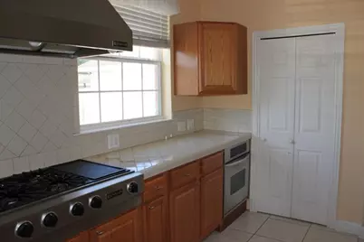 9715 Atwell Drive, Houston, TX 77096 - Photo 13