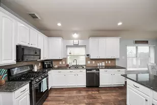 20107 Stanton Lake Dr, Cypress, TX 77433 - Photo 5