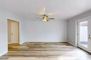 14147 Misty Meadow Ln, Houston, TX 77079 - Photo 7