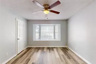 14147 Misty Meadow Ln, Houston, TX 77079 - Photo 21