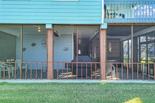 114 Four Master Rd, Freeport, TX 77541 - Photo 7