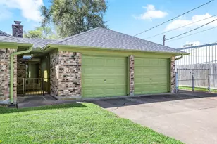 3002 Village Ln, Deer Park, TX 77536 - Photo 5