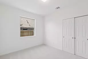 21911 Iris Colony Dr, Waller, TX 77484 - Photo 13