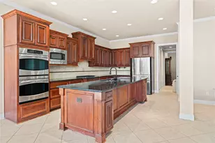 11310 Stonecreek Bend Ln, Cypress, TX 77433 - Photo 9