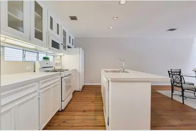 123 Detering Street, Houston, TX 77007 - Photo 7