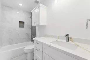 230 S Y St, La Porte, TX 77571 - Photo 11