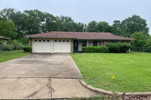 114 Briar Ln, Crockett, TX 75835 - Photo 1