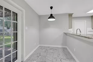 9339 Deanwood St, Houston, TX 77040 - Photo 7