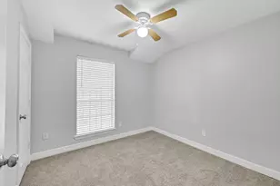 9339 Deanwood St, Houston, TX 77040 - Photo 17