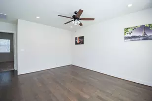 6031 Cypress St, Houston, TX 77074 - Photo 7