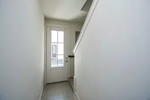 6031 Cypress St, Houston, TX 77074 - Photo 3