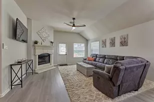 3729 Breckenridge Dr, Montgomery, TX 77356 - Photo 13