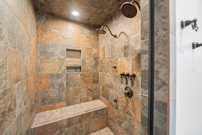 10642 Mayfield Road, Houston, TX 77043 - Photo 11