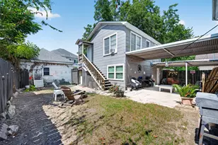 415 W Pearce St, Baytown, TX 77520 - Photo 35