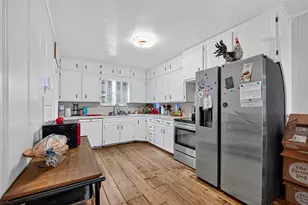 415 W Pearce St, Baytown, TX 77520 - Photo 9
