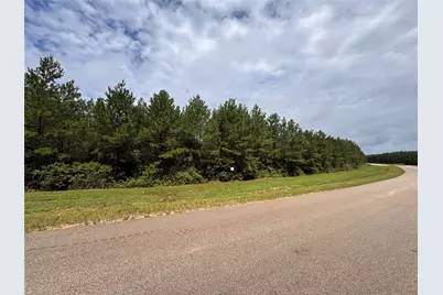 12950 Oak Barrel Rd, Willis, TX 77378 - Photo 5