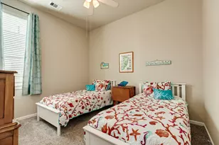 12917 Ocean Breeze Ln, La Marque, TX 77568 - Photo 19