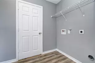 8511 Doskocil Dr, Houston, TX 77044 - Photo 7