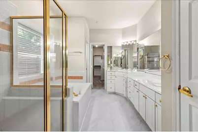 3122 Woodcreek Glen Lane, Houston, TX 77073 - Photo 15