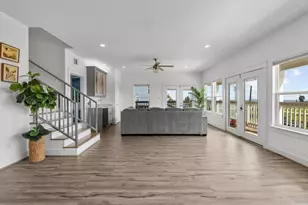 118 22nd St, San Leon, TX 77539 - Photo 11