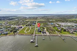 118 22nd St, San Leon, TX 77539 - Photo 3