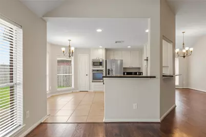 210 Leisure Drive, Stafford, TX 77477 - Photo 11