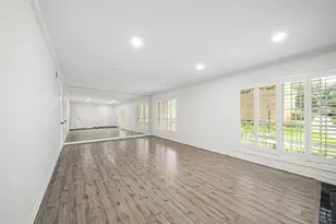 1573 W Sam Houston Pkwy S, Houston, TX 77042 - Photo 3
