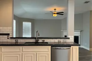 21903 Grand Brook Ln, Richmond, TX 77469 - Photo 11