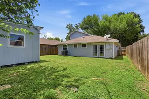 3831 Derbyhall Dr, Houston, TX 77066 - Photo 17
