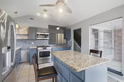 3831 Derbyhall Drive, Houston, TX 77066 - Photo 5