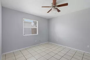 3831 Derbyhall Dr, Houston, TX 77066 - Photo 11