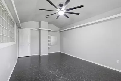 3831 Derbyhall Drive, Houston, TX 77066 - Photo 9