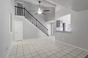 3831 Derbyhall Dr, Houston, TX 77066 - Photo 3