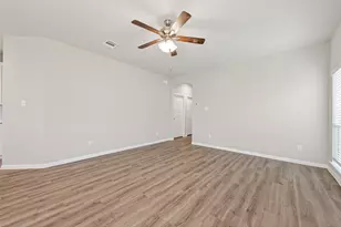 520 Emerald Thicket Ln, Houston, TX 77336 - Photo 7