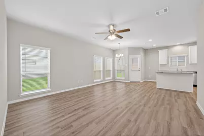 520 Emerald Thicket Lane, Houston, TX 77336 - Photo 5