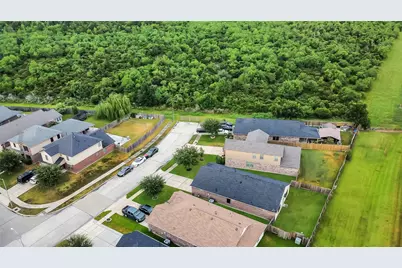 16610 Green Feather Drive, Houston, TX 77049 - Photo 25