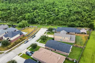 16610 Green Feather Dr, Houston, TX 77049 - Photo 25