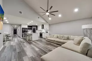16610 Green Feather Dr, Houston, TX 77049 - Photo 11