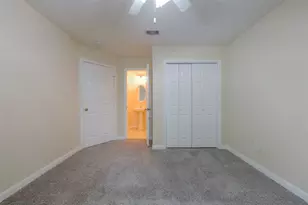 11905 Algonquin Dr, Houston, TX 77089 - Photo 15