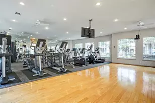 2400 McCue Rd, Houston, TX 77056 - Photo 35